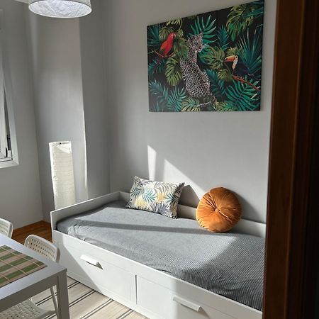 Piso Centrico Cerca De La Playa Apartment A Coruna Ngoại thất bức ảnh