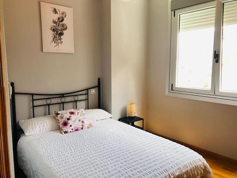 Piso Centrico Cerca De La Playa Apartment A Coruna Ngoại thất bức ảnh