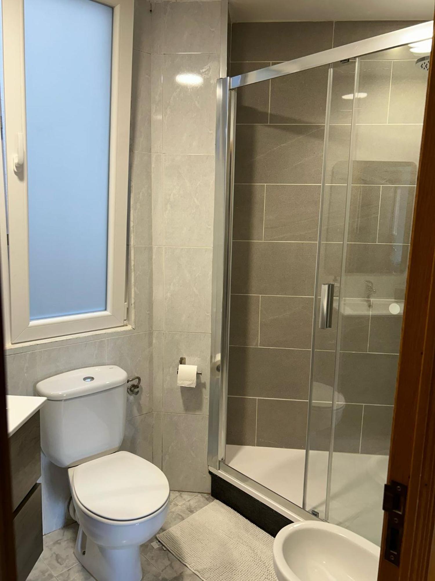 Piso Centrico Cerca De La Playa Apartment A Coruna Ngoại thất bức ảnh